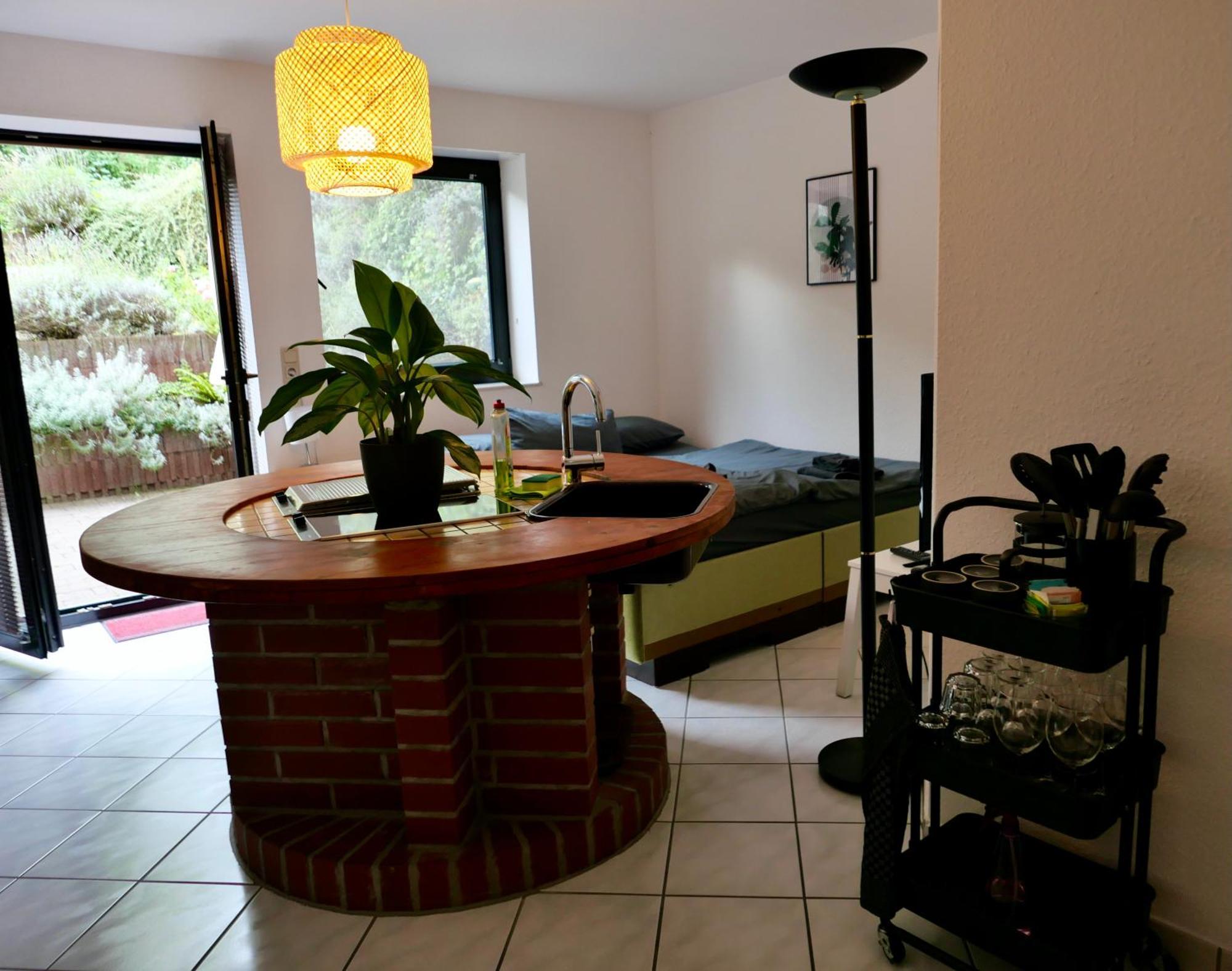Schoenes Apartment Mit Terrasse Im Steingarten Bad Vilbel Exterior photo